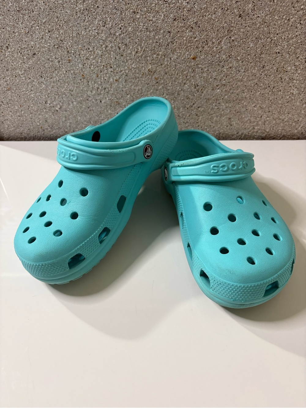 CROCS Classic Clog in Teal